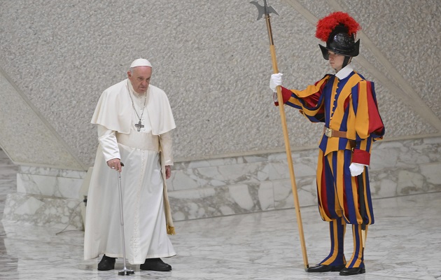 El papa Francisco espera que a través del diálogo se puedan encontrar la bases para una convivencia respetuosa . Foto: EFE