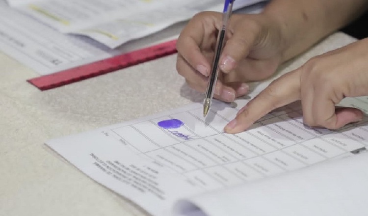 En la primera semana, precandidatos presidenciales por libre postulación recolectaron más de 11 mil firmas, mediante varias opciones. Foto: Cortesía Tribunal Electoral