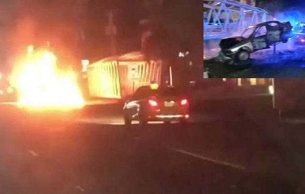 Los bomberos atendieron el accidente y procedieron a la extinción del incendio. Foto: Cortesía