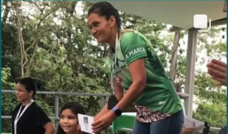 Evelyn Martínez, ganadora de los 50 kilómetros del Canajagua Ultra Trail. Foto: Cortesía