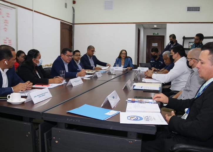 También conforman la Comisión, representantes del sector privado. Foto: Cortesía ARAP