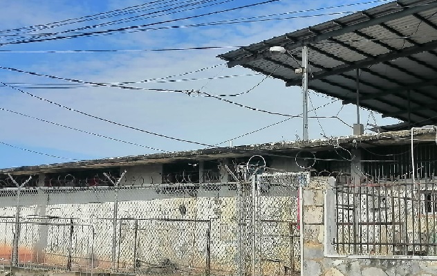 El traslado se dio para poder dar inicio al proyecto de diseño y construcción de la losa del techo y estructura del centro penitenciario de Chitré, por un monto de $112,350. Foto. Thays Domínguez