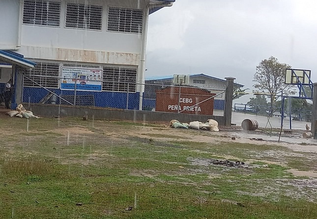 El centro escolar está ubicado en un área de difícil acceso de la comarca Ngäbe-Buglé. Foto: Melquiades Vásquez