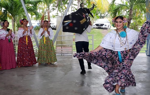 Joselyn Hernández es la reina 2022 del Festival Nacional del Toro Guapo de Antón. Foto: Fanny Arias