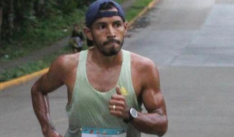 Edwin Camarena, ganó los 15 kilómetros. Cortesía