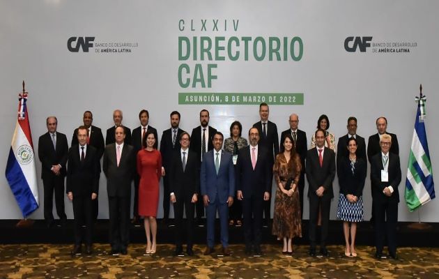 Esta nueva calificación permitirá a CAF tener respuestas más contundentes ante el compromiso adquirido de convertirse en el banco verde . Foto: Cortesía CAF