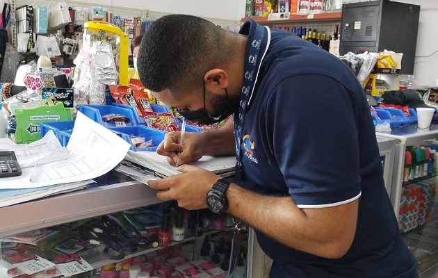 La normativa que dicta pautas de protección al consumidor y defensa de la competencia cumplirá 15 años. Foto: Acodeco