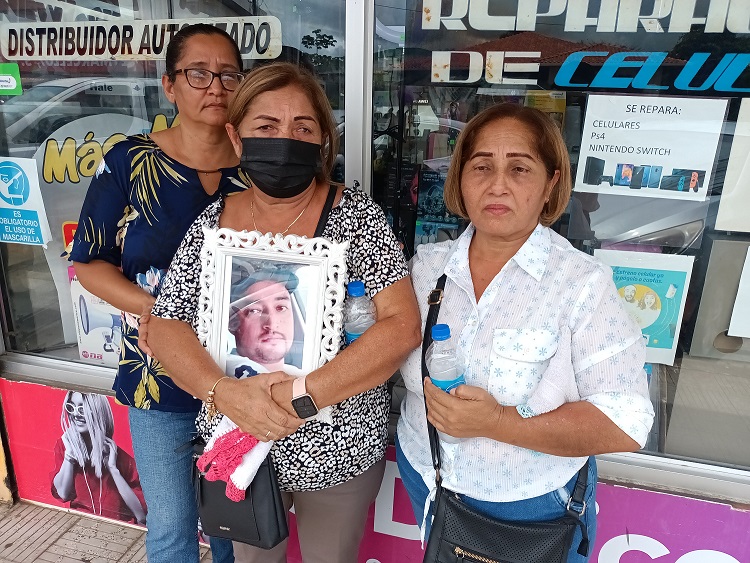 Los familiares claman por justicia y que los asesinos paguen sus condenas. Foto: Melquiades Vásquez