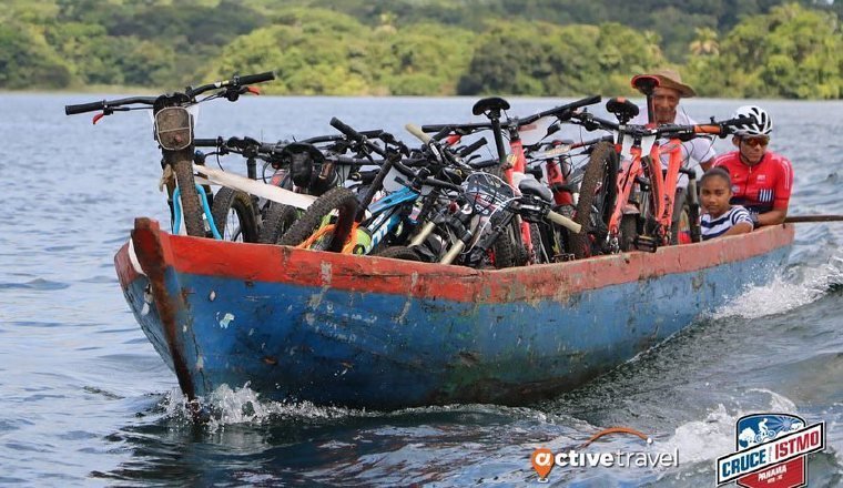 Cruzarán el Lago Gatún en cayuco. Foto: Cortesía