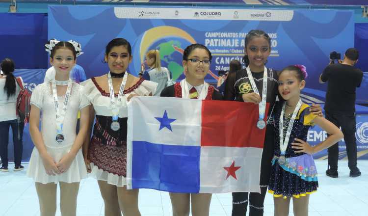 Atletas panameñas con sus medallas. Foto: Cortesía