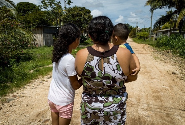 La mayoría de los migrantes irregulares usa a Panamá como país de tránsito, pero también hay quienes deciden quedarse. Foto: Cortesía de ACNUR