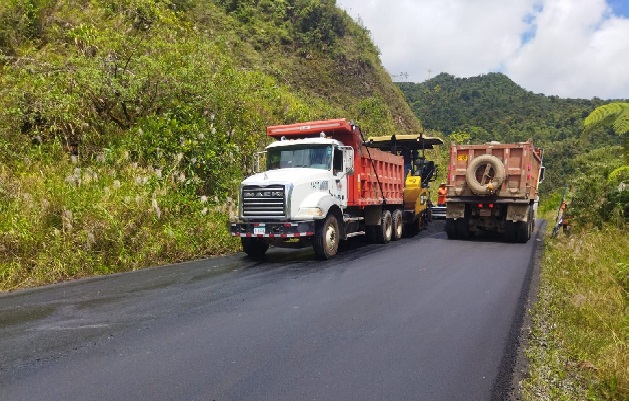 Esta carretera es importante para el desarrollo socioeconómico de las provincias de Bocas del Toro y Chiriquí, ya que ayuda al comercio y el turismo nacional e internacional. Foto. Mayra Madrid