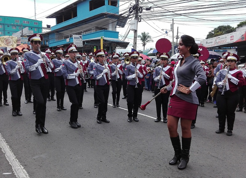 Los ediles consideran que el desfile se debe continuar realizándose en La Chorrera. Foto: Eric A. Montenegro