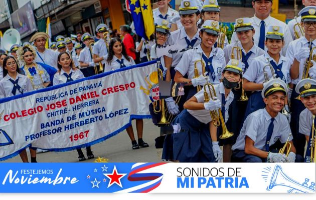 Banda del Colegio José Daniel Crespo lista para rendir todos los honores a la patria. Foto: Cortesía