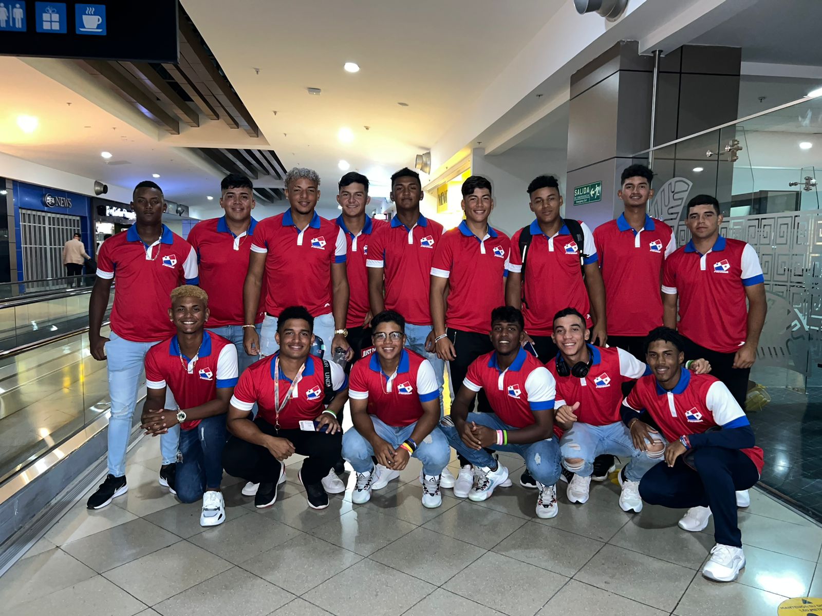 Equipo de Panamá U18. Foto: Fedebeis