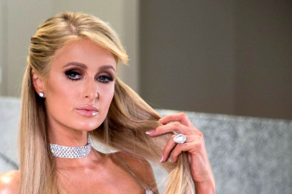 Paris Hilton y su esposo celebraron recientemente su primer aniversario. Foto: Archivo