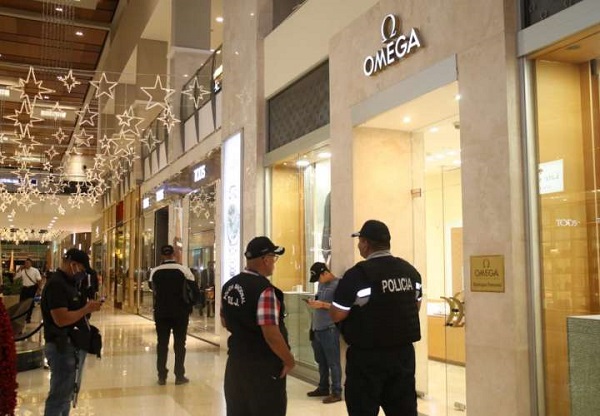 El local está ubicado en el centro comercial Multiplaza.