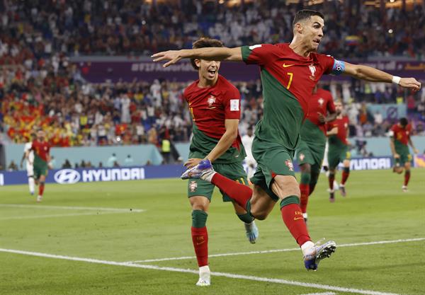 Cristiano Ronaldo celebra un gol. 