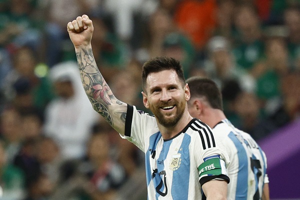 Messi festeja su gol contra México en el Mundial de Qatar 2022. Foto:EFE