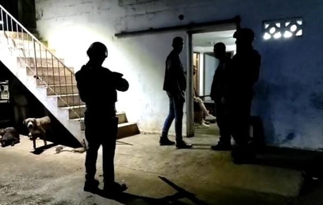 La víctima era mantenida oculta dentro de una empresa dedicada al reciclaje de materiales. Foto / Eric Ariel Montenegro.