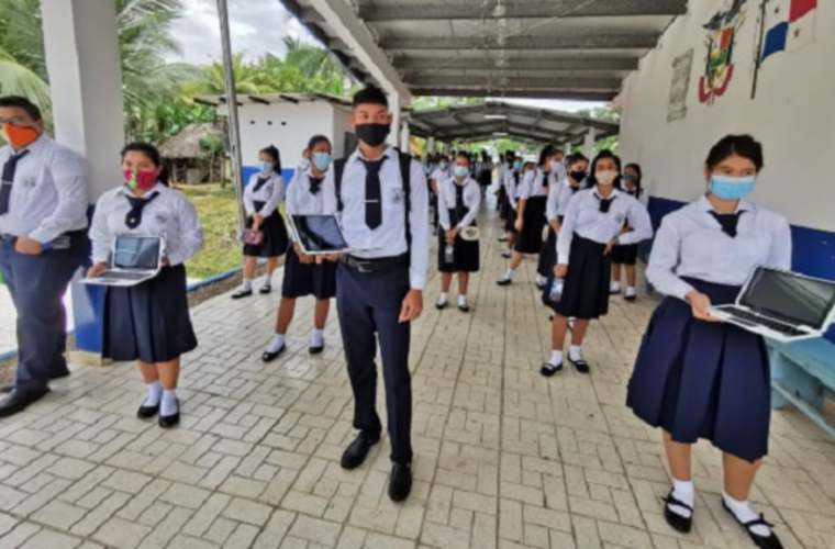 Uso de mascarilla quedará a discreción de los padres de familia.