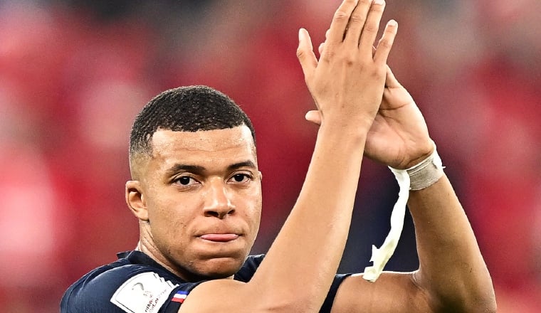 Mbappé figura del equipo francés. Foto: EFE