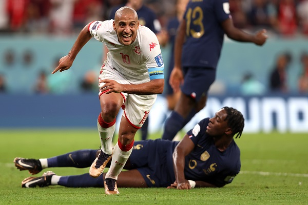 Wahbi Khazri de Túnez festeja su gol contra Francia. Foto: EFE