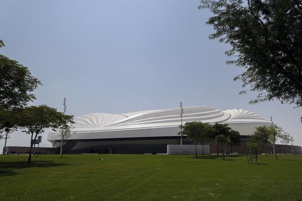Vista exterior del estadio Al Janoub. EFE Vista exterior del estadio Al Janoub. EFE