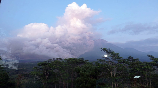 Alerta por actividad volcánica en Indonesia. Foto: EFE