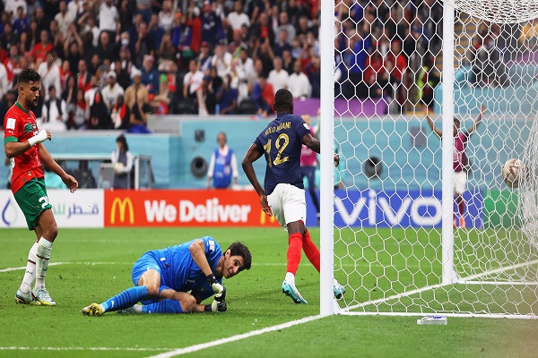 Randal Kolo Muani, anotó el segundo gol francés. Foto: EFE