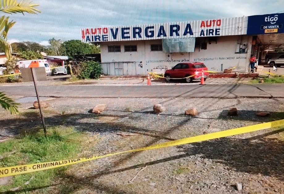 El tiroteo fatal ocurrió ´en el sector de la Calle 8 de Las Palmeras en Santiago. Foto: Melquiades Vásquez