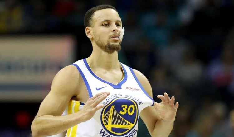 Steph Curry  es la figura de los Warriors. Foto:EFE