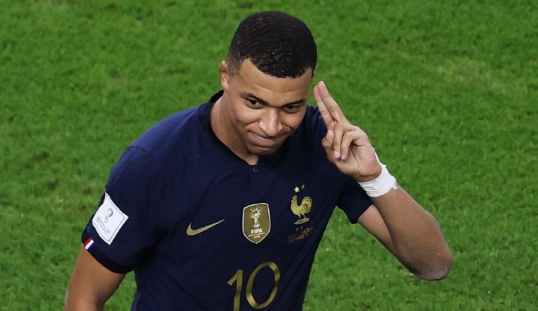 Mbappé, la figura de Francia. Foto.EFE