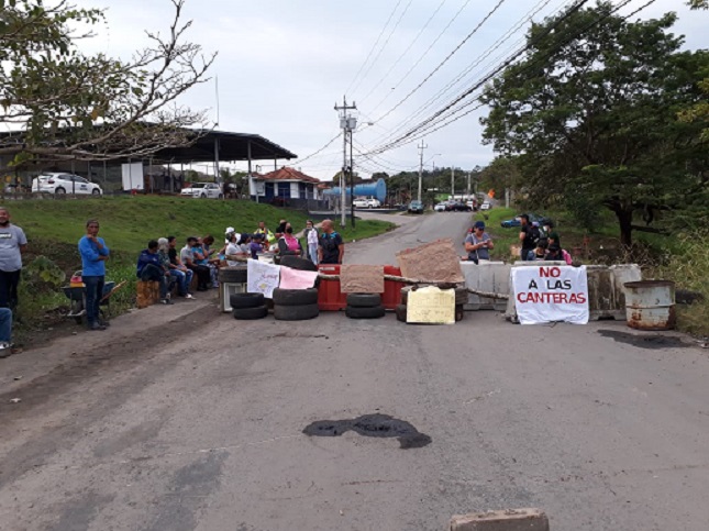 El cierre paralizó las actividades en los dos yacimientos en La Valdeza. Foto: Eric A. Montenegro