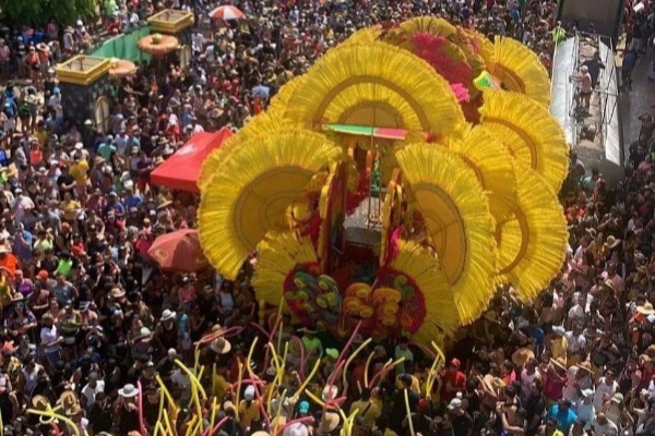 Culecos de Año Nuevo. Foto: Instagram / @tunacalleabajodelastablas