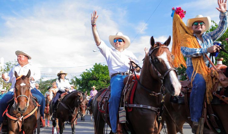 José Gabriel Carrizo, sigue recorriendo el país en distintas actividades. Cortesía