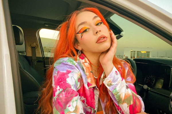 Jesaaelys tiene su propia marca de brochas de maquillaje. Foto: Instagram / @jesaaelys