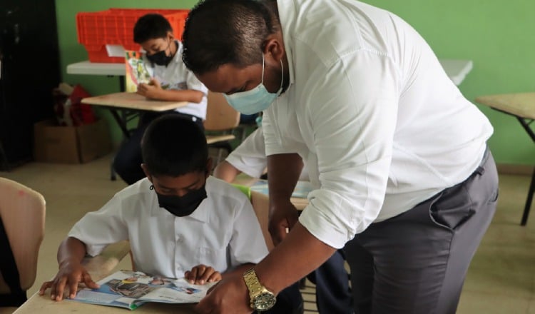 Afinan nuevo modelo para la evaluación de los docentes | Panamá América