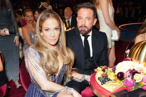 Jennifer López y Ben Affleck en los Grammy. Foto: GETTY IMAGES