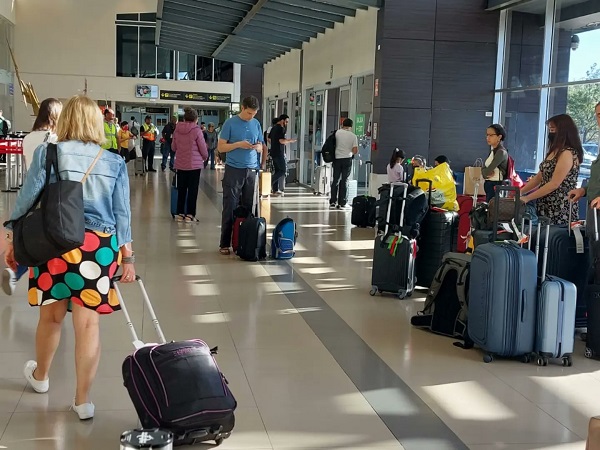 La estabilidad económica es una de las razones por la que los panameños no piensen en salir del país. Foto: Cortesía Aeropuerto de Tocumen