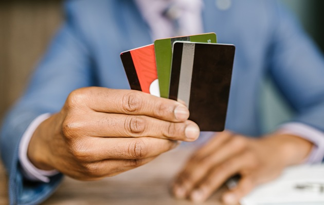 Acodeco presents a report on credit cards in Panama