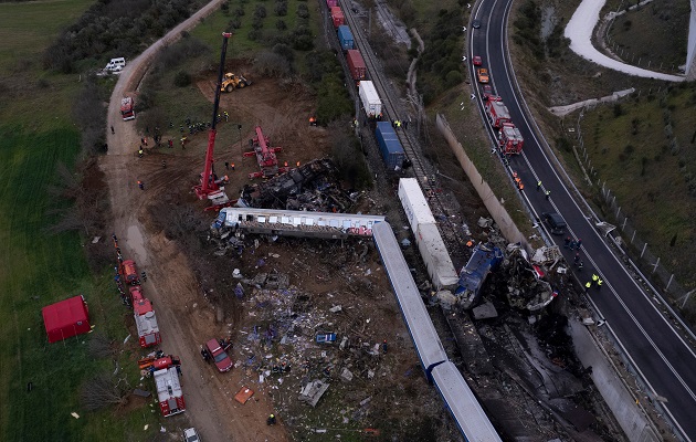 Dozens dead in train collision in Greece Dozens dead in train collision in Greece