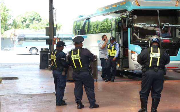 Los buses de la ruta Darién-Panamá prestan el servicio. Foto: ATTT