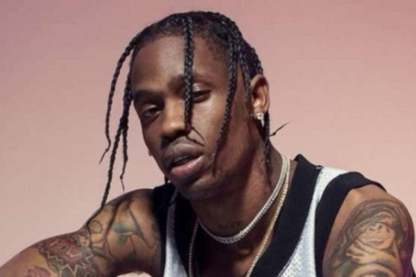 Travis Scott golpeó al hombre en el rostro. Foto: Archivo