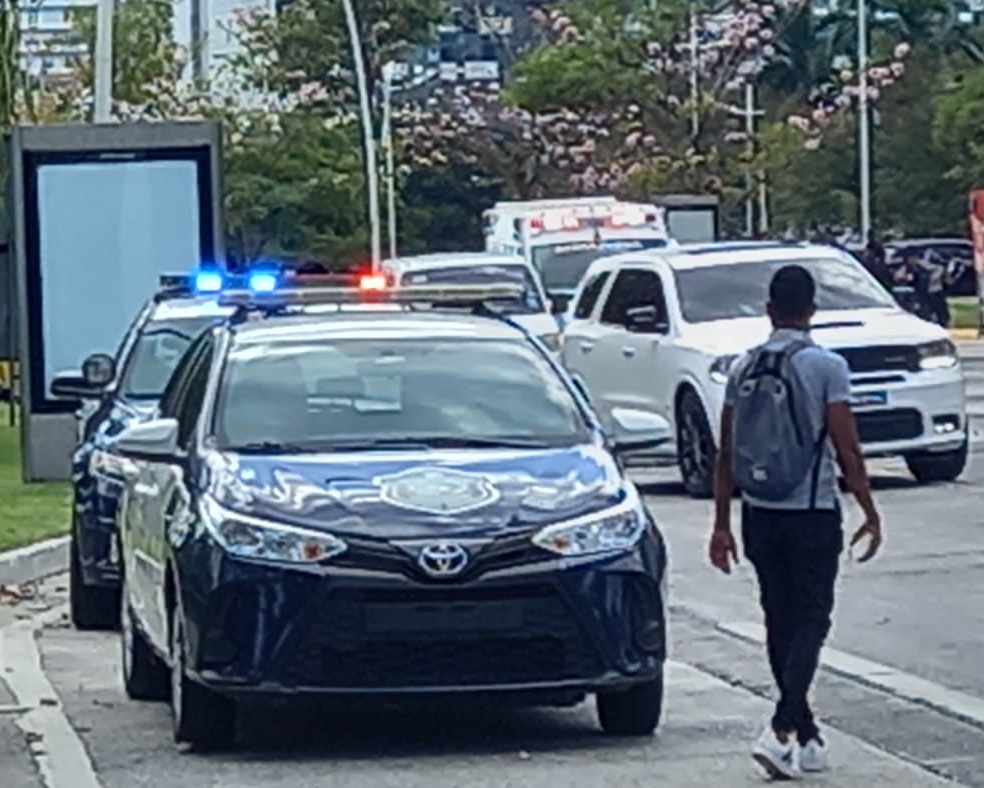 La mujer intentó cruzar la calle, a pesar de que había un puente peatonal a pocos metros. Foto ilustrativa