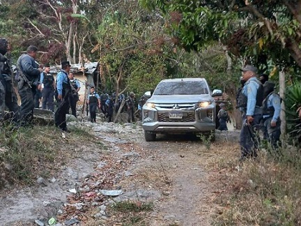 Ocho hombres y una mujero fueron asesinados. LaPrensa.Hn.