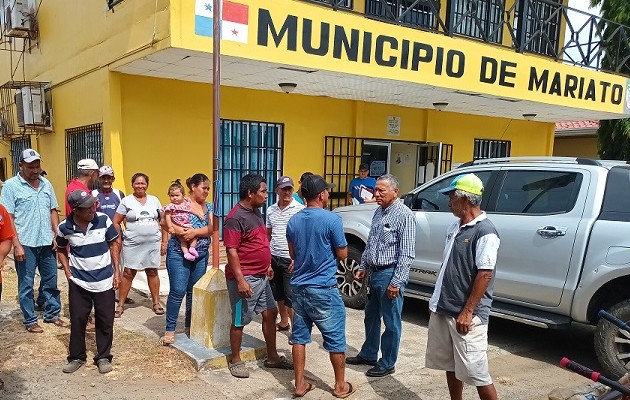Los moradores de esta región piden a las autoridades actúen para que los caminos sean abiertos lo antes posible. Foto: Melquiades Vásquez