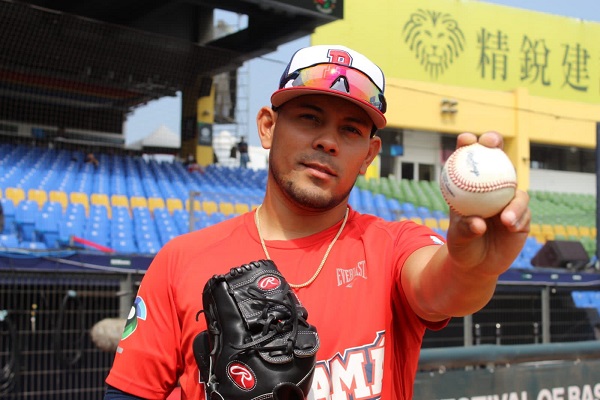 Andy Otero abrirá el partido de Panamá contra Cuba en el Clásico Mundial. Foto: Fedebeis