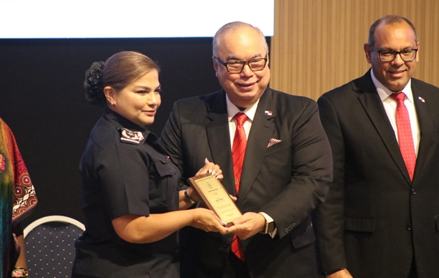 Ayda Villarreal lleva 29 años de servicio en la Policía Nacional. Foto / Redes Sociales Policía Nacional.