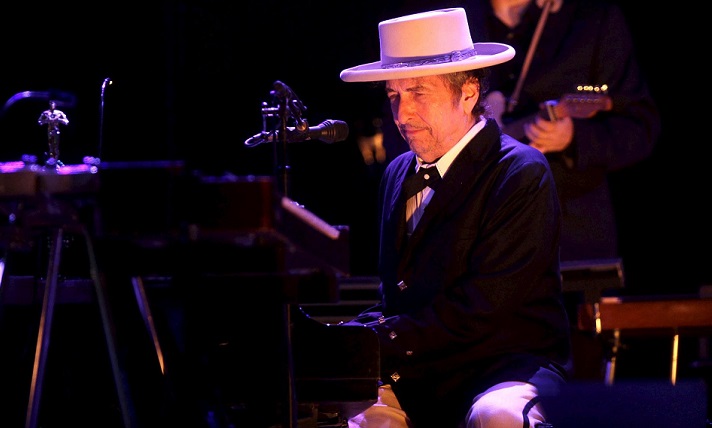 Bob Dylan will hold three concerts in Portugal next June
